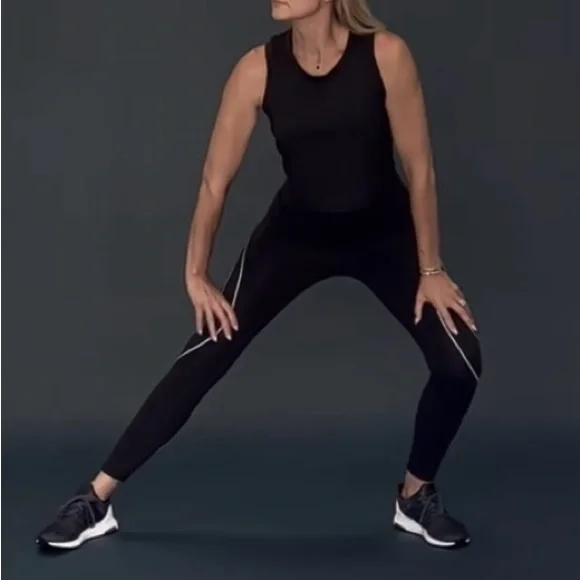 Laird High-Waist Sculpting Leggings in Black 🖤 - Picture 4 of 15